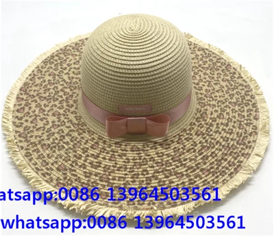 Sommerlicher Strandhut mit großer Krempe für Damen mit Leopardenflecken