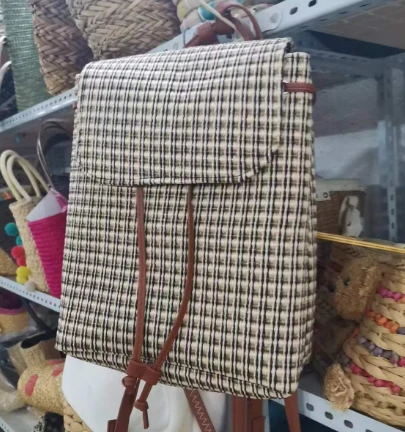PP gewebte Frauen -Rucksacktasche