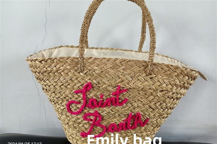 Große Strohfrau -Taschen